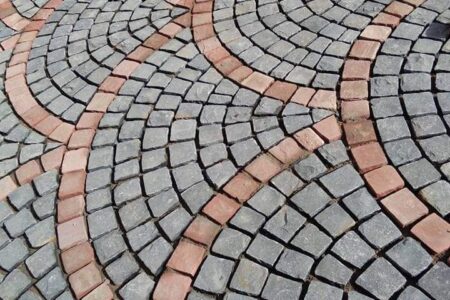 Natural Stone Cobbles and Driveway Pavers